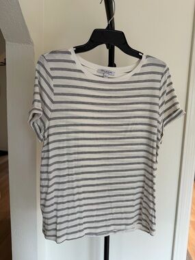 Green Envelope LA Striped Tee White Gray Short Sleeve Size Large